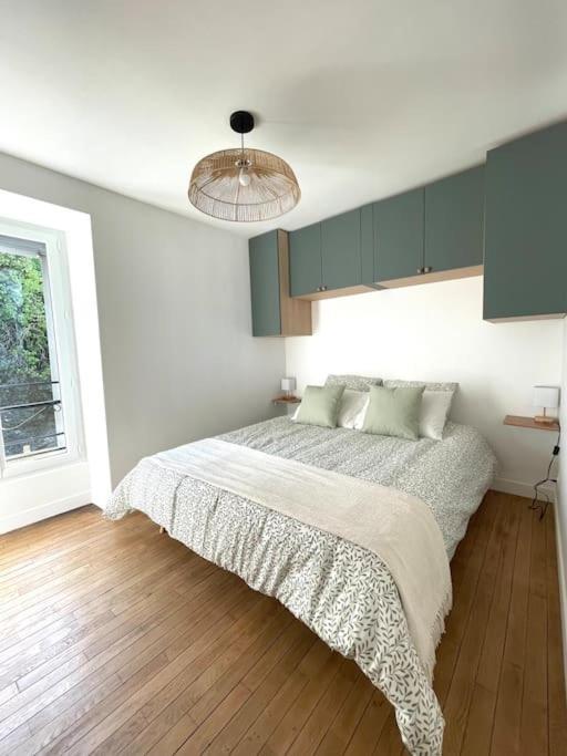 Appartement Calme Et Cosy Proche Centre Vue Chateau ヴィトレ エクステリア 写真